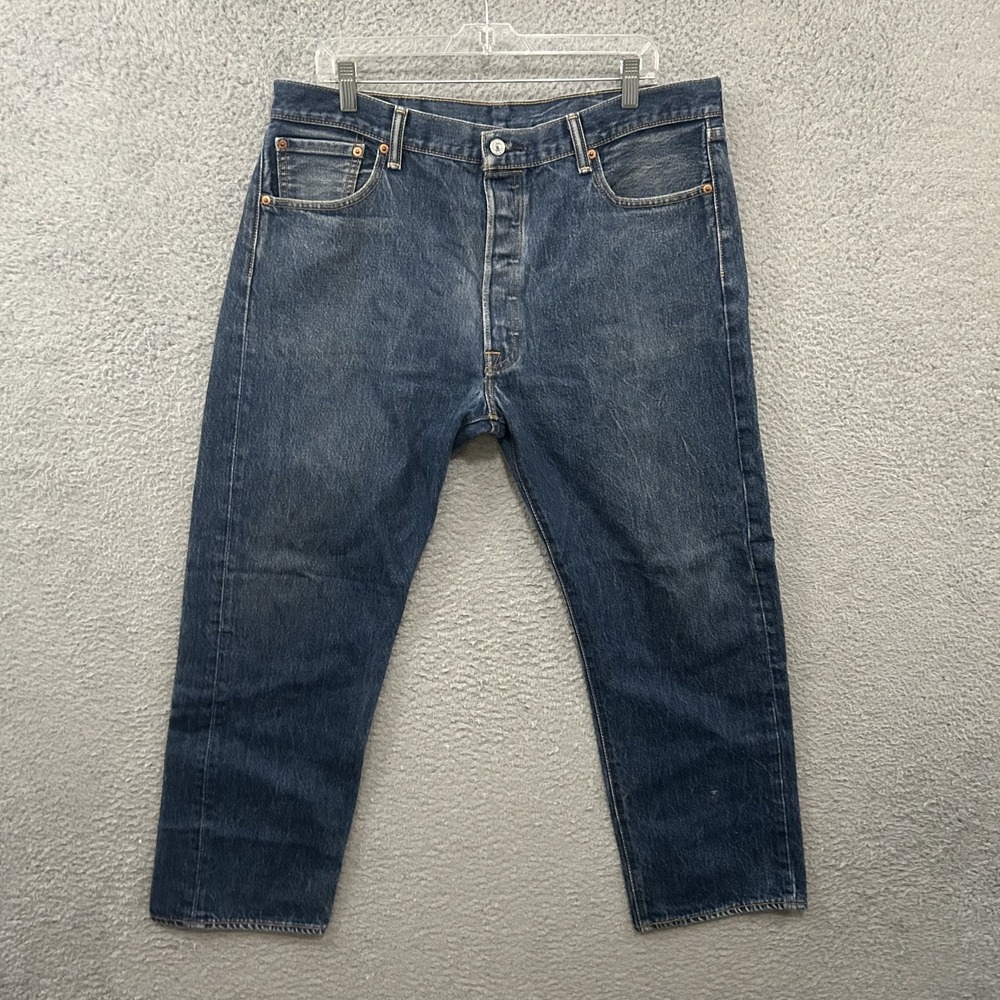 Levis Jeans‎ Mens 38x30 Blue Denim 501 Straight Button Fly American Medium Wash